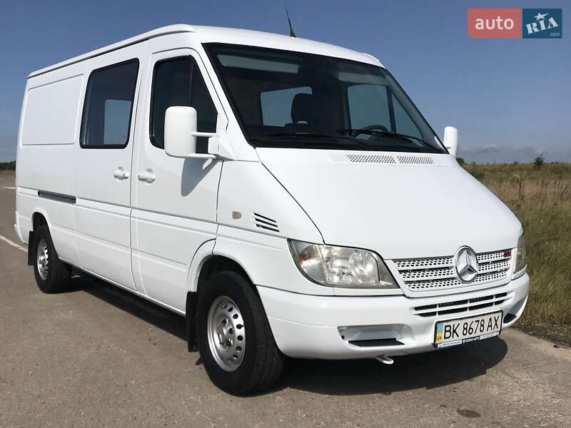 Грузовой фургон Mercedes-Benz Sprinter 2002 в Ровно