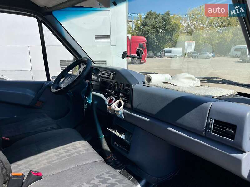 Микроавтобус Mercedes-Benz Sprinter 1998 в Черновцах фото 25 Микроавтобус Mercedes-Benz Sprinter 1998 в Черновцах