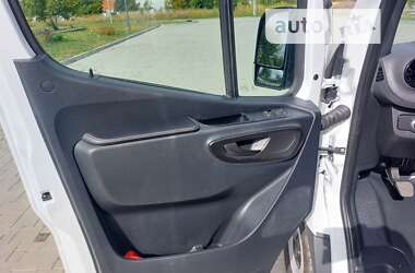 Грузовой фургон Mercedes-Benz Sprinter 2019 в 