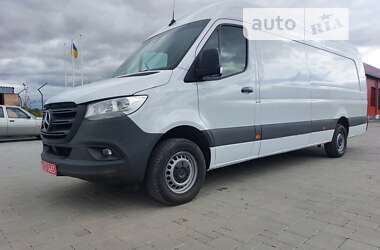 Грузовой фургон Mercedes-Benz Sprinter 2019 в 