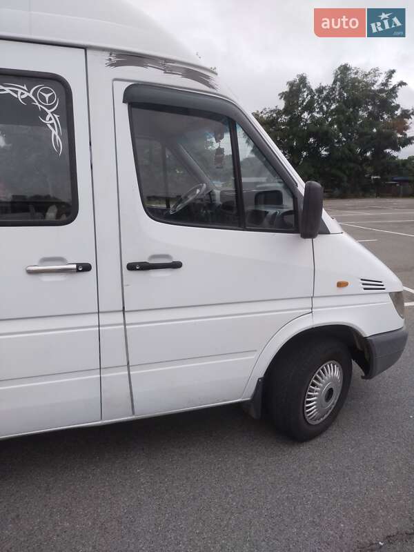 Микроавтобус Mercedes-Benz Sprinter 2003 в Киеве