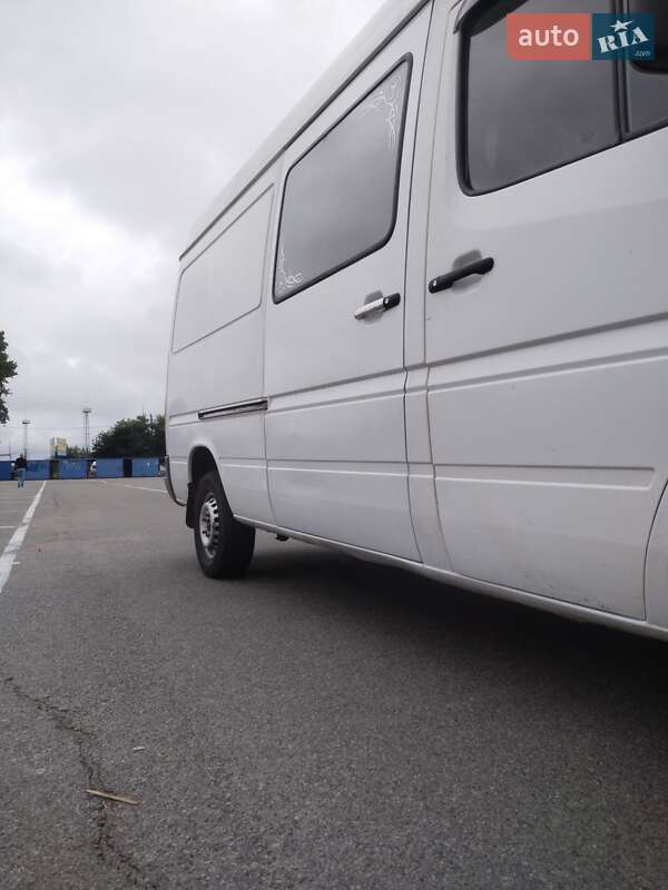 Микроавтобус Mercedes-Benz Sprinter 2003 в Киеве