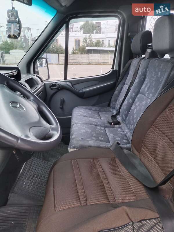 Микроавтобус Mercedes-Benz Sprinter 2003 в Киеве