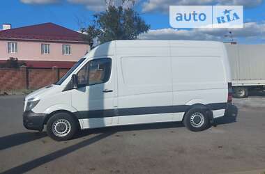 Грузовой фургон Mercedes-Benz Sprinter 2017 в 