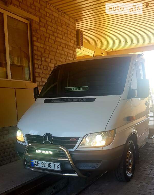 Эвакуатор Mercedes-Benz Sprinter 2005 в Кривом Роге