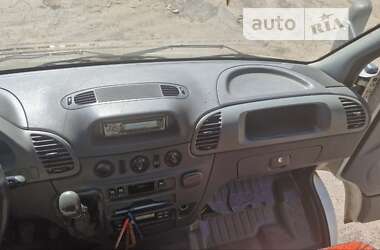 Вантажний фургон Mercedes-Benz Sprinter 2005 в 