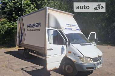 Вантажний фургон Mercedes-Benz Sprinter 2005 в 