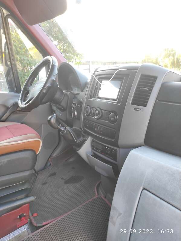 Туристический / Междугородний автобус Mercedes-Benz Sprinter 2012 в Сумах