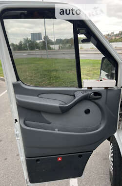 Туристический / Междугородний автобус Mercedes-Benz Sprinter 1999 в 