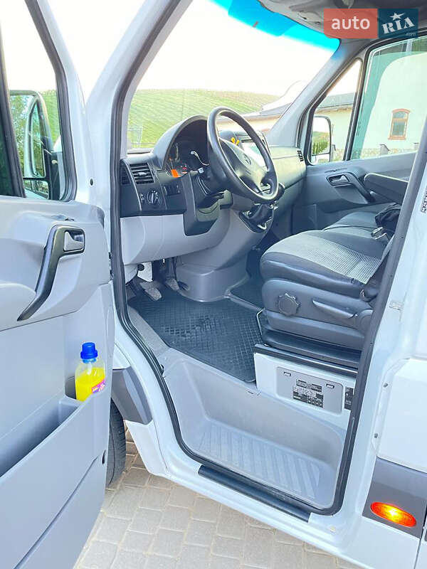 Мікроавтобус Mercedes-Benz Sprinter 2012 в Хусті
