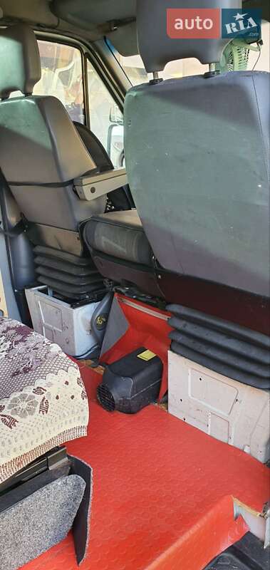Микроавтобус Mercedes-Benz Sprinter 2004 в Софиевской Борщаговке
