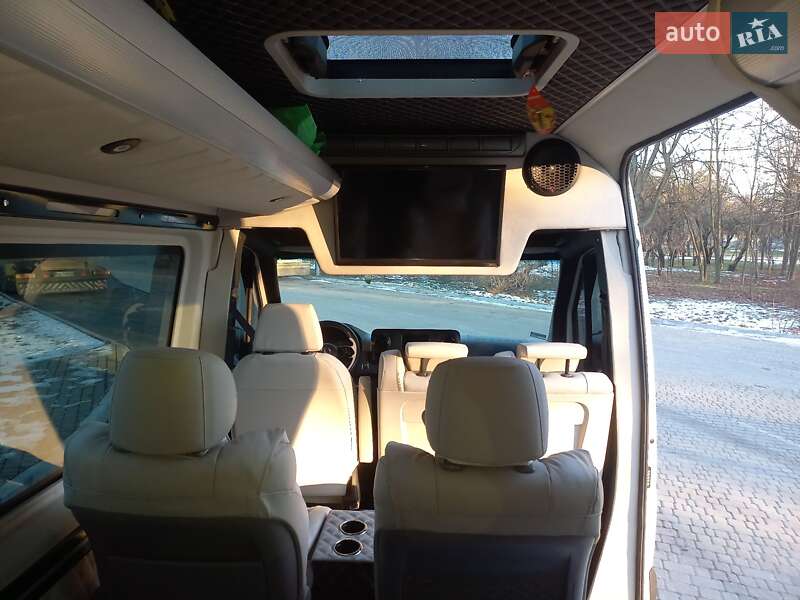 Микроавтобус Mercedes-Benz Sprinter 2018 в Одессе фото 10 Микроавтобус Mercedes-Benz Sprinter 2018 в Одессе