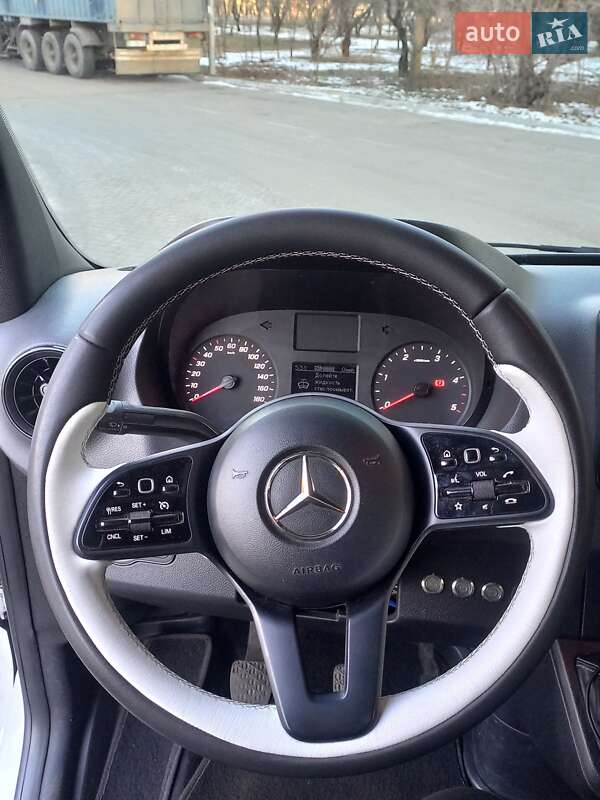 Микроавтобус Mercedes-Benz Sprinter 2018 в Одессе фото 24 Микроавтобус Mercedes-Benz Sprinter 2018 в Одессе