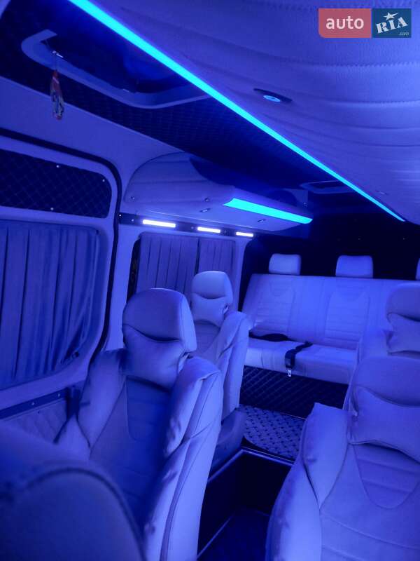 Микроавтобус Mercedes-Benz Sprinter 2018 в Одессе фото 30 Микроавтобус Mercedes-Benz Sprinter 2018 в Одессе