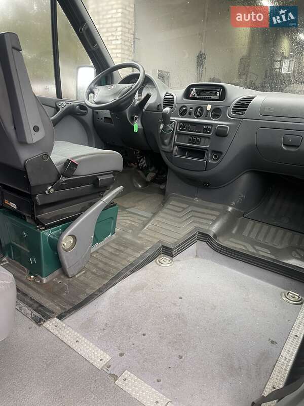 Мікроавтобус Mercedes-Benz Sprinter 2001 в Луцьку