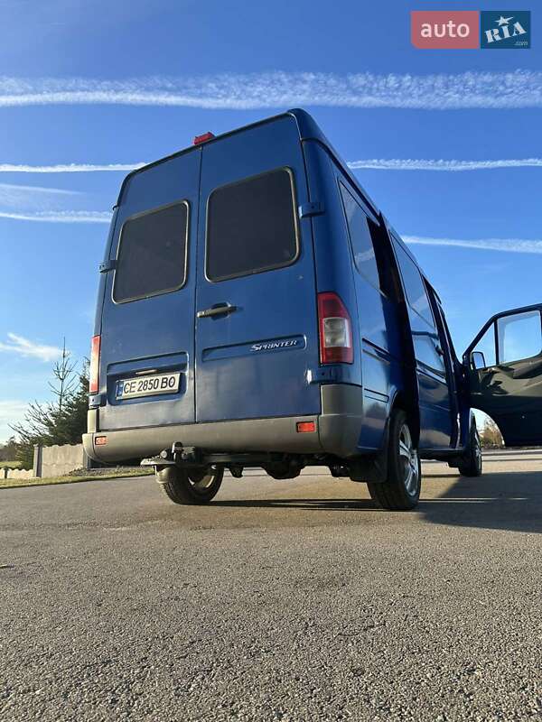 Микроавтобус Mercedes-Benz Sprinter 2004 в Черновцах