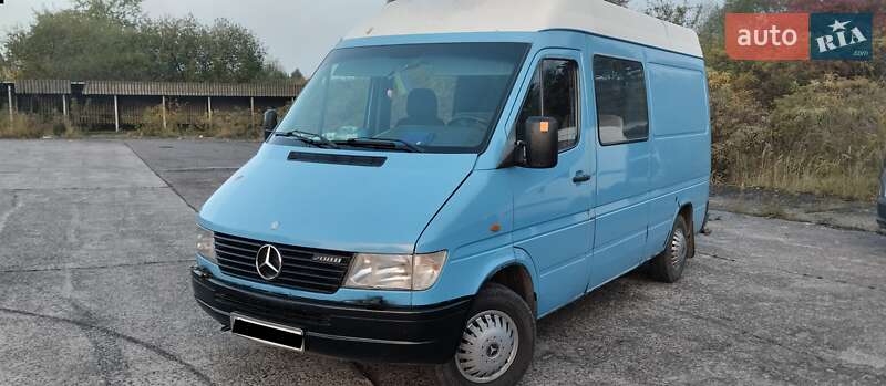 Мікроавтобус Mercedes-Benz Sprinter 1997 в Новояворівську фото 2 Мікроавтобус Mercedes-Benz Sprinter 1997 в Новояворівську