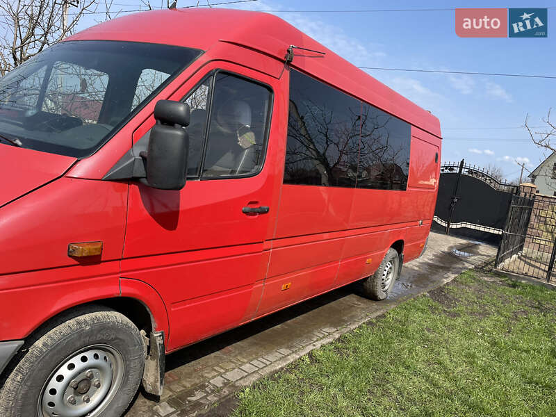Микроавтобус Mercedes-Benz Sprinter 2006 в Ратным