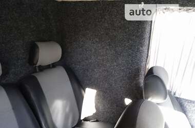 Мікроавтобус Mercedes-Benz Sprinter 2006 в Вижниці