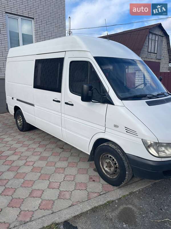 Микроавтобус Mercedes-Benz Sprinter 2004 в Житомире фото 3 Микроавтобус Mercedes-Benz Sprinter 2004 в Житомире