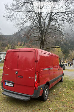 Вантажний фургон Mercedes-Benz Sprinter 2020 в Тячеві