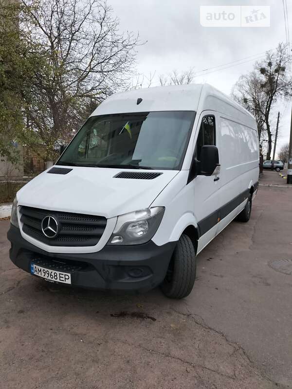 Грузовой фургон Mercedes-Benz Sprinter 2016 в Житомире