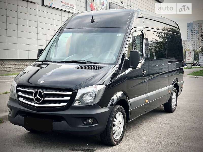 Вантажопасажирський фургон Mercedes-Benz Sprinter 2015 в Харкові фото Вантажопасажирський фургон Mercedes-Benz Sprinter 2015 в Харкові