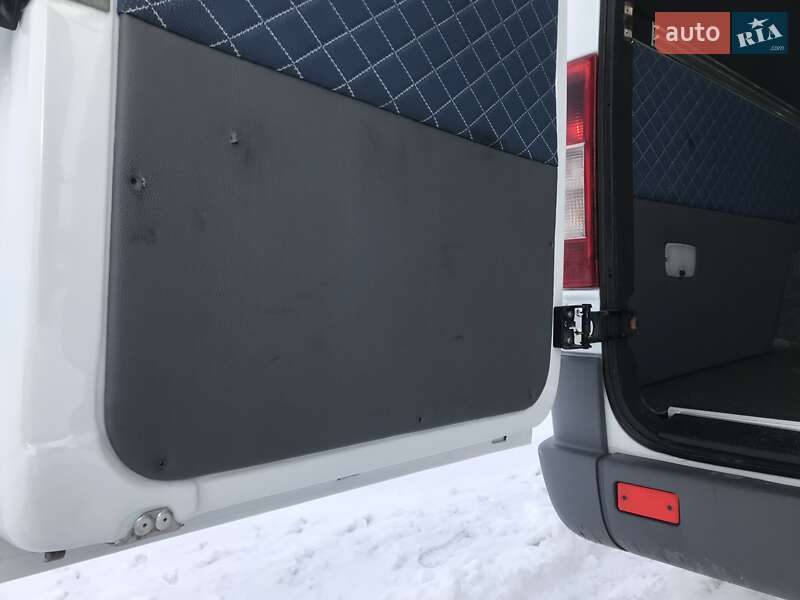 Вантажопасажирський фургон Mercedes-Benz Sprinter 2006 в Рівному