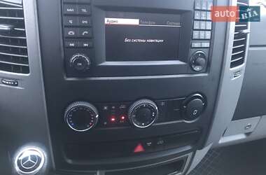 Грузовой фургон Mercedes-Benz Sprinter 2016 в 