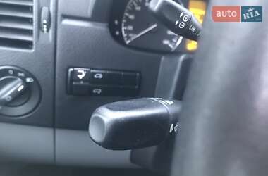 Грузовой фургон Mercedes-Benz Sprinter 2016 в 