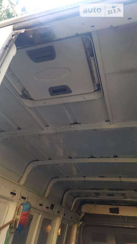 Грузовой фургон Mercedes-Benz Sprinter 1999 в Добровеличковке