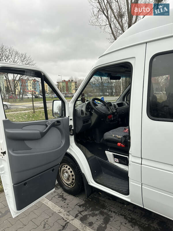 Микроавтобус Mercedes-Benz Sprinter 2003 в Косове фото 9 Микроавтобус Mercedes-Benz Sprinter 2003 в Косове