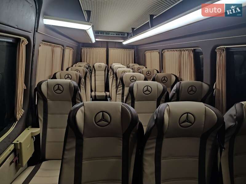 Туристичний / Міжміський автобус Mercedes-Benz Sprinter 2015 в Одесі