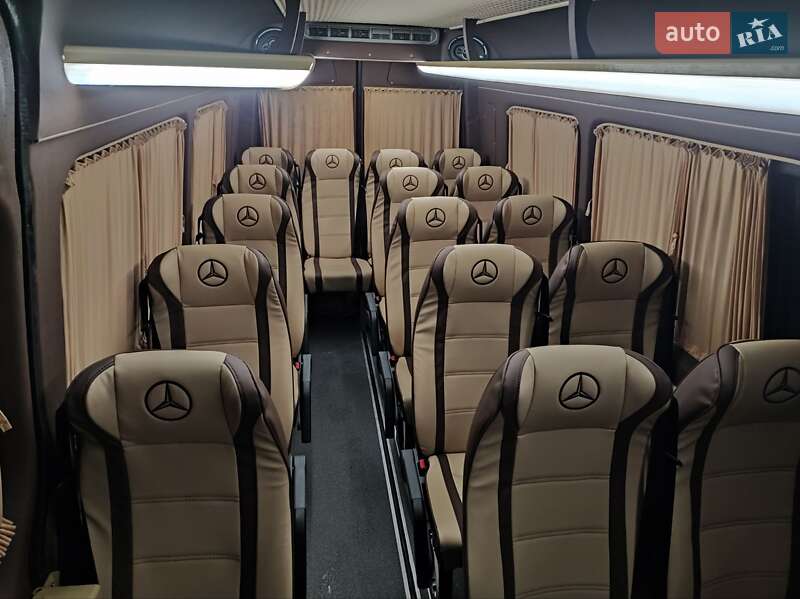 Туристичний / Міжміський автобус Mercedes-Benz Sprinter 2015 в Одесі