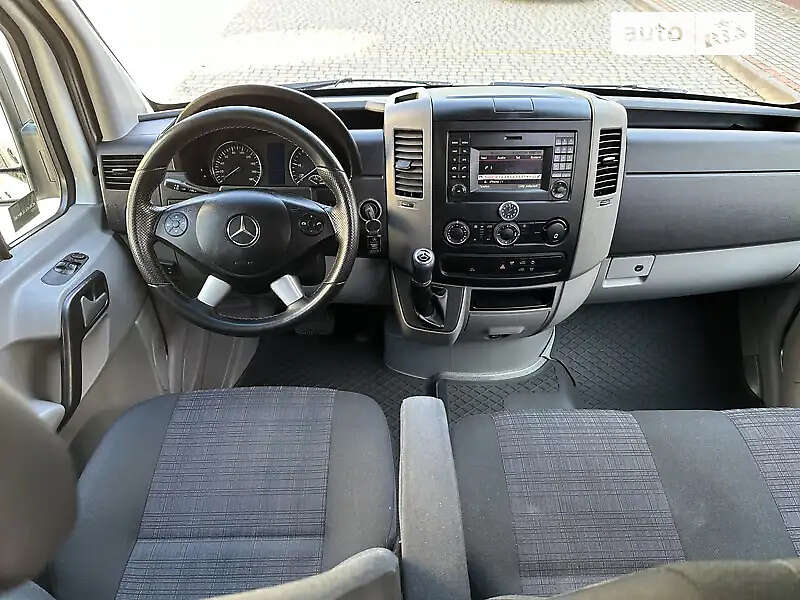 Мікроавтобус Mercedes-Benz Sprinter 2018 в Ужгороді фото 10 Мікроавтобус Mercedes-Benz Sprinter 2018 в Ужгороді