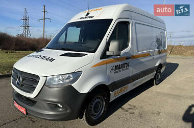 Грузовой фургон Mercedes-Benz Sprinter 2019 в 