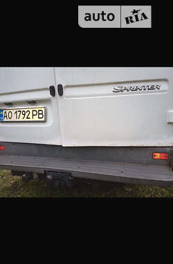 Другие грузовики Mercedes-Benz Sprinter 2004 в 