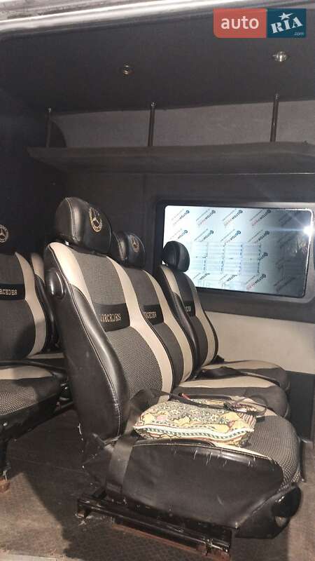 Микроавтобус Mercedes-Benz Sprinter 2006 в Рахове фото 4 Микроавтобус Mercedes-Benz Sprinter 2006 в Рахове