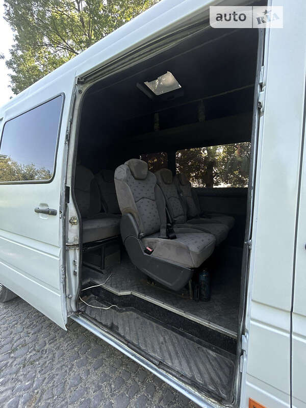 Мікроавтобус Mercedes-Benz Sprinter 2000 в Іршаві