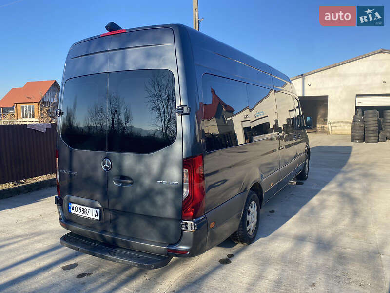 Микроавтобус Mercedes-Benz Sprinter 2019 в Хусте
