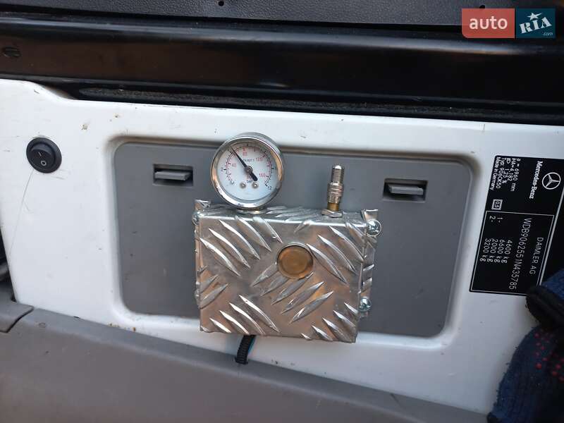 Автовоз Mercedes-Benz Sprinter 2009 в Луцьку