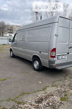 Вантажний фургон Mercedes-Benz Sprinter 2004 в Чернівцях