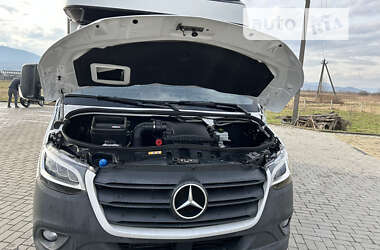 Вантажний фургон Mercedes-Benz Sprinter 2020 в Хусті
