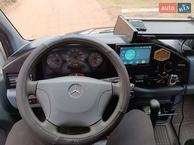 Mercedes-Benz Sprinter 1996