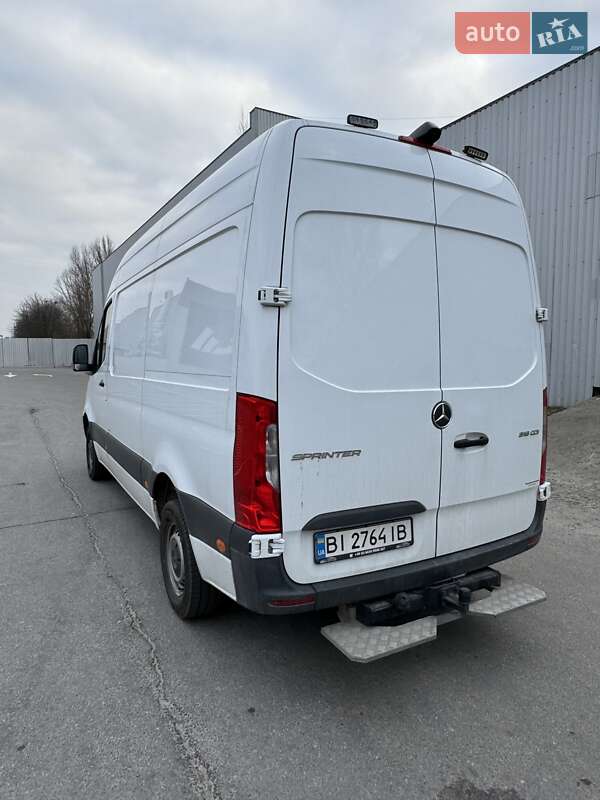 Грузовой фургон Mercedes-Benz Sprinter 2018 в Полтаве