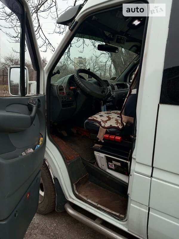 Мікроавтобус Mercedes-Benz Sprinter 2002 в Дніпрі