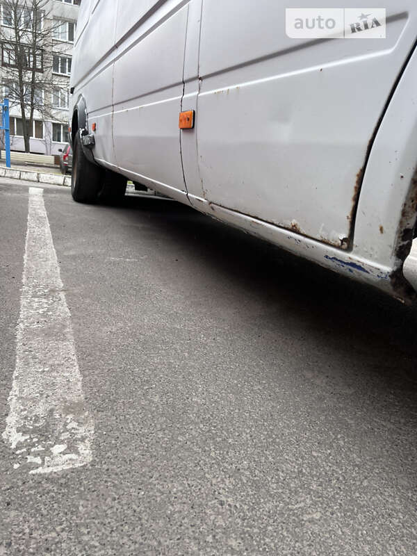 Грузовой фургон Mercedes-Benz Sprinter 1998 в Хмельницком