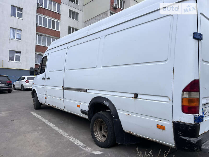 Грузовой фургон Mercedes-Benz Sprinter 1998 в Хмельницком