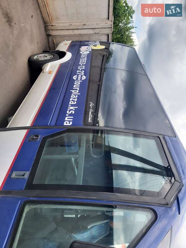 Туристичний / Міжміський автобус Mercedes-Benz Sprinter 1998 в Кривому Розі