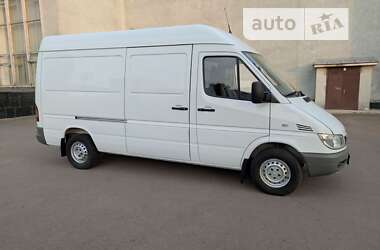 Вантажний фургон Mercedes-Benz Sprinter 2005 в Рівному